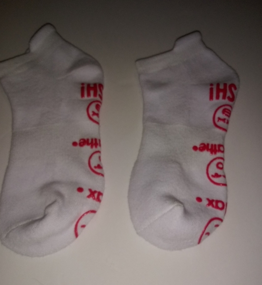 Labor and Delivery Socks - Baby Shower Gift for mom to be - Picture 8 of 12